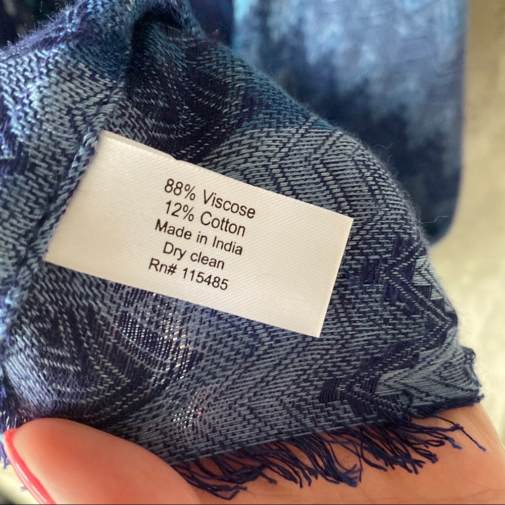 Blue Chambray Patterned Infinity Scarf - Picture 3 of 6